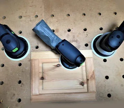 Die Exzentertellerschleifer unterscheiden sich voneinander u. a. im Durchmesser des Schleiftellers und im Leistungsgewicht