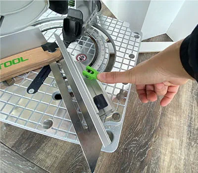 Winkel mit Schmiege abgleichen