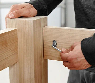 Verbindung festziehen