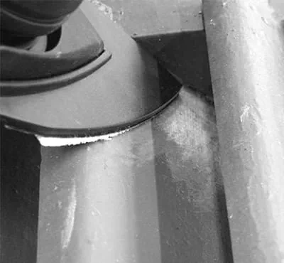 Lamellenschleifschuh aufbringen