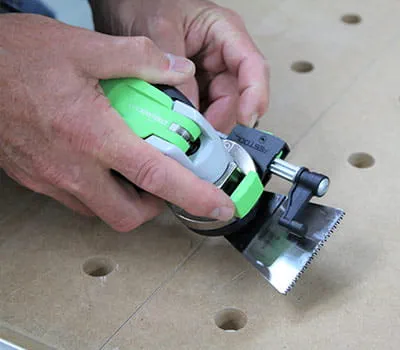 Tiefenanschlag montieren