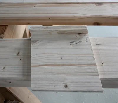 Anreißen der Holme für die Schwalbenschwanzfräsung