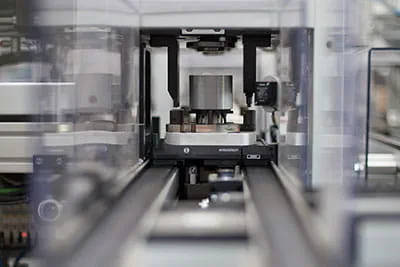 Der Langhalsschleifer Planex easy in der Festool Service-Werkstatt