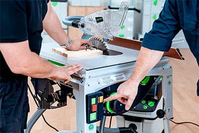 Die Festool Tischkreissäge TKS 80 mit der SawStop Technologie