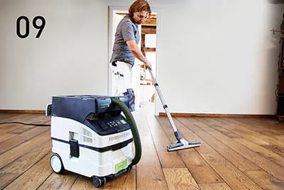 Reinigung der Baustelle mit dem Festool Absaugmobil