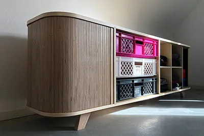 Ein Sideboard - designed und gebaut von Laura Kampf.